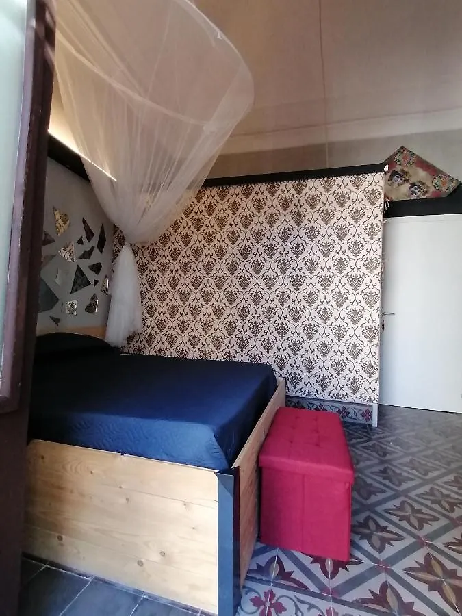 Guest house L'Antico Palazzo Rooms Catania Italy